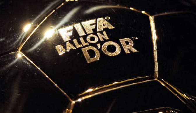 Ronaldo Dukung Messi Raih Ballon d