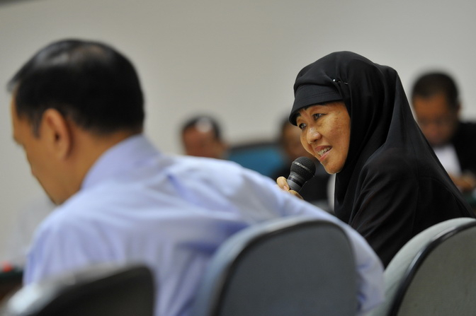Bu Pur Bantah Urus Proyek Hambalang