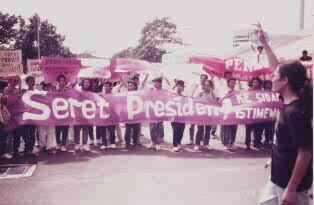 Penjara Tak Membuat Kami Jera [2]