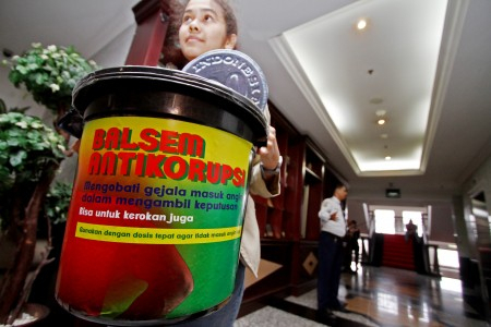 Diminta Berbenah, MK Dapat Balsem Anti Korupsi