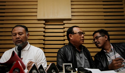 Aparat Hukum Belum Berhasil Terapkan Perang Melawan Korupsi