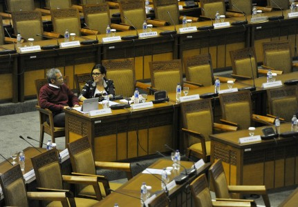 Pengamat: UU Desa Komoditas Politik 2014