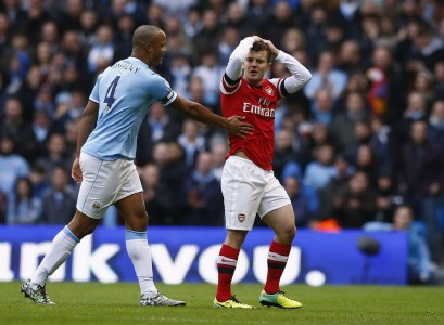 Ejek Fans Man City, Wilshere Dihukum FA