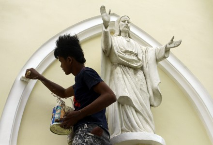 Tak Tahu IMB-nya, Bupati Jepara Tetap Tutup Gereja Injili Jepara