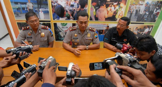 Polisi Jombang Tembak Warga di Malam Natal
