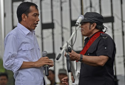 Temukan Sampah Sisa Proyek, Jokowi Tegur Lurah dan Camat