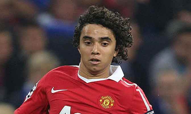 Rafael dan Fabio Tinggalkan Man United di Akhir Musim