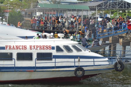 Migrant Care Kasih 'Jempol' ke KJRI Hong Kong