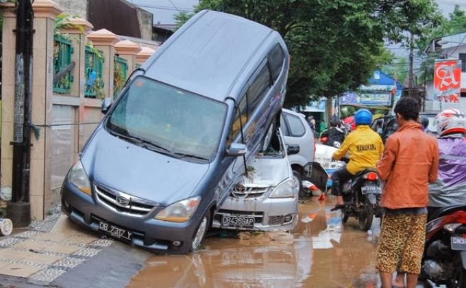Akibat Banjir, 87 Sekolah di Manado Rusak