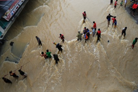 Apindo: Banjir Rugikan Usaha Makanan