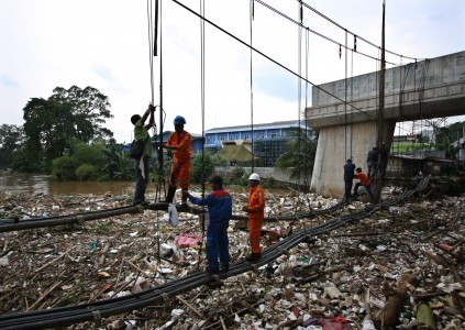 PLN: 433 Gardu Listrik di Jakarta dan Tangerang Dipadamkan