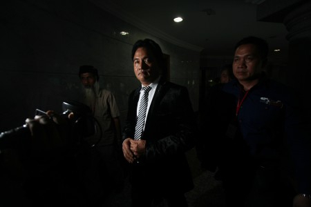 Hakim MK Minta Yusril Perbaiki Gugatan UU Pilpres