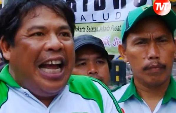 Politikus Menabung Simpati dari Korban Banjir