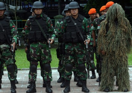 Ke Sinabung, SBY Disambut Demo Mahasiswa