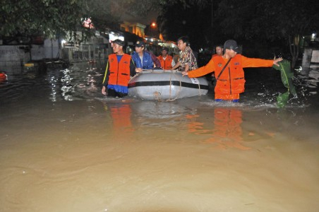 Puluhan Desa di Perbatasan Kena Kiriman Banjir dari Malaysia