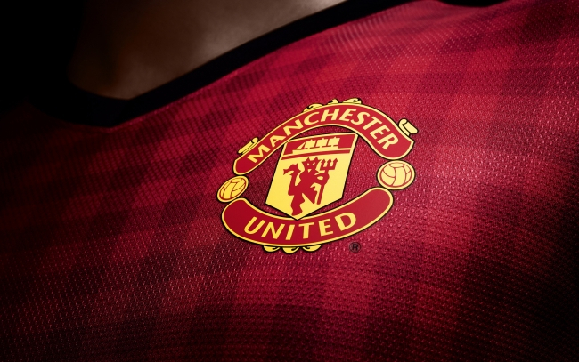 Man United Siap Berpisah dengan Nike