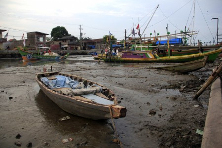 Warga Cilegon Diminta Tak Panik Isu Tsunami
