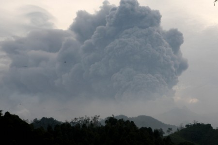 Jejak Gunung Kelud Sampai ke Bandung