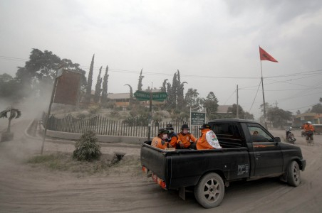 Tim SAR Sisir Kawasan Bahaya Letusan Kelud