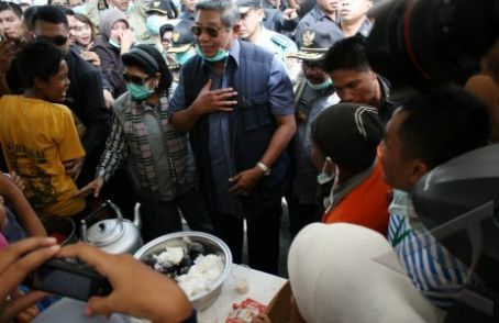 Menunggu SBY Lama, Pengungsi Bosan