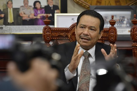 Alasan Mundurnya Pengacara Akil Mochtar