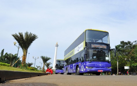 Sepi Penumpang, Jokowi Terus Sosialisasikan Bus Wisata