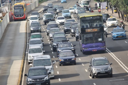 Pengamat : Waspadai Penumpang Gelap Bus Wisata