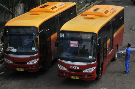 Ahok Tak Lirik Bus Produksi INKA untuk Armada Transjakarta