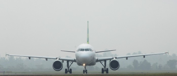 Bandara Minangkabau dan Pekanbaru Buka-Tutup Akibat Asap