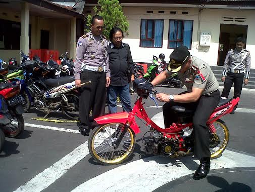 Cegah Geng Motor, Dekati Bikers