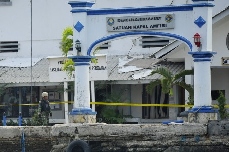 DPR Bentuk Tim Periksa Ledakan Gudang Amunisi