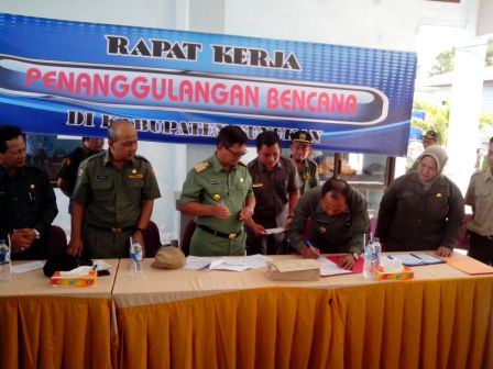 Korban Kebakaran Sungai Bolong Tagih Bantuan Tunai