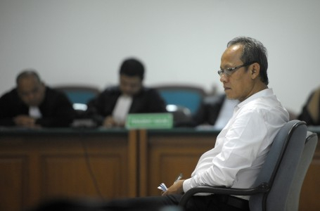 Bekas Pejabat Kemenpora, Deddy Kusdinar Dihukum 6 Tahun Penjara