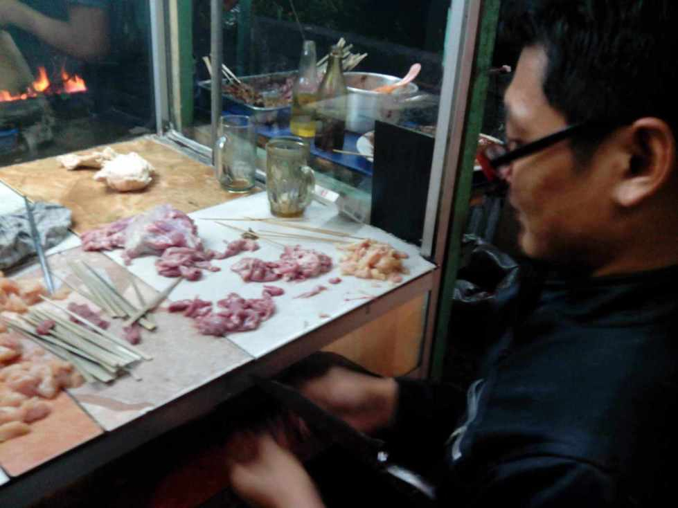 Sate Brebes, Sensasi Tekstur Daging Murni