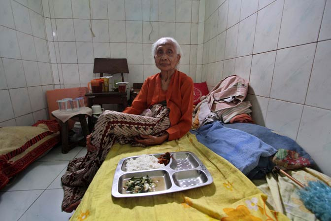 Enam Ribu Lansia Terlantar di Kalimantan Barat