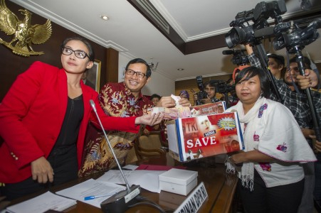 Pemerintah Diminta Gunakan APBN Untuk Bayar Diyat TKI Satinah