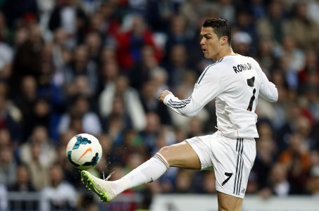 Ronaldo Samai Rekor Puskas