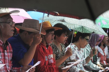 Polisi Menjaga Ketat Sidang Putusan Pengadilan Pendirian Gereja Kranggan
