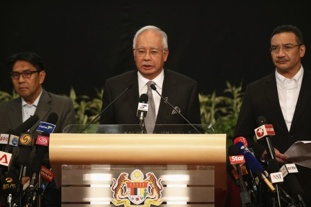 Dinyatakan Jatuh, Keluarga Korban MH370 di Medan Kecewa