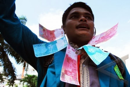 Mahasiswa NTT Tolak Caleg Koruptor
