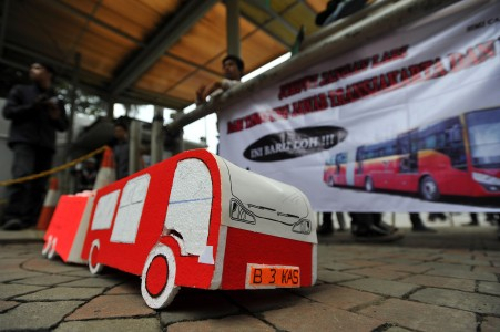 Kejagung Tetapkan 2 Anak Buah Jokowi Jadi Tersangka Korupsi