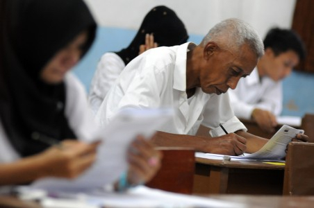 Kemendikbud Nyatakan Keberadaan Biografi Jokowi di UN Sah