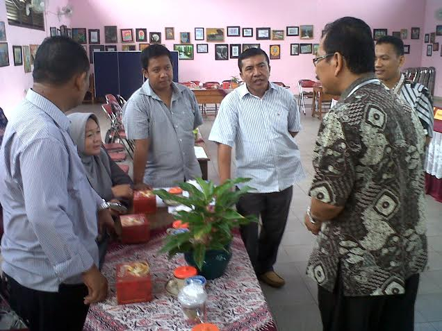 Naskah Tertukar, Peserta UN Kerjakan Soal Fotokopi