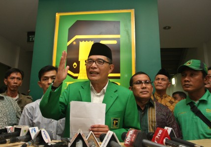 PPP Pecat Wakteum dan Empat Pengurus DPW