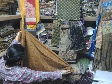 Kain Batik Lawasan ala Pasar Beringharjo