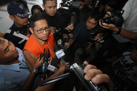 Diperiksa KPK, Bupati Isran Noor Mengaku Tak Tahu Soal Hambalang
