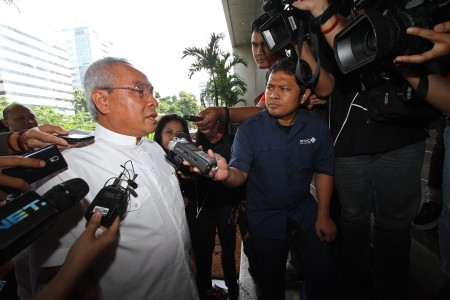 KPK Cecar Bupati Kutai Timur Terkait Izin Tambang