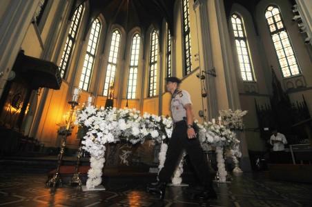 Polisi Pastikan Kotak Mencurigakan di Gereja Injili Nusantara Bukan Bom