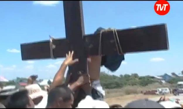 Prosesi Jalan Salib, Tradisi Paskah di Filipina