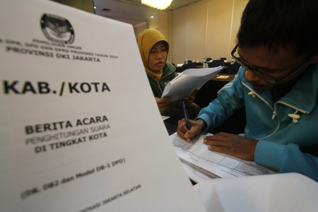 Wow... Ada Caleg Sogok Pemilih Hingga Rp 2 juta